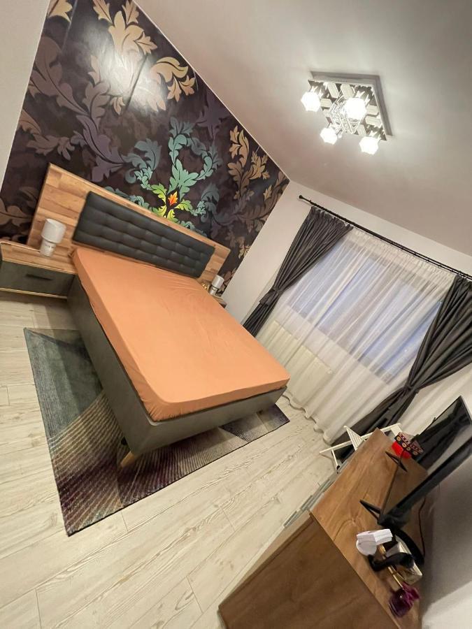 Apartament De Lux - Ultracentral Кымпина Экстерьер фото